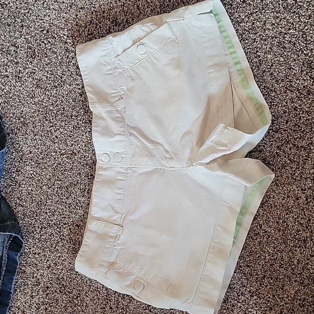 AE shorts